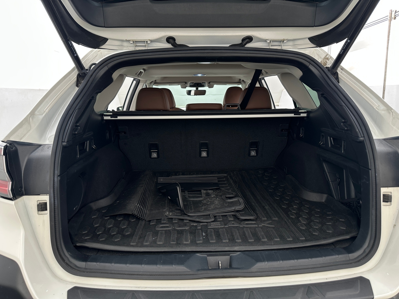 Thumbnail: 2020 Subaru Outback - 6
