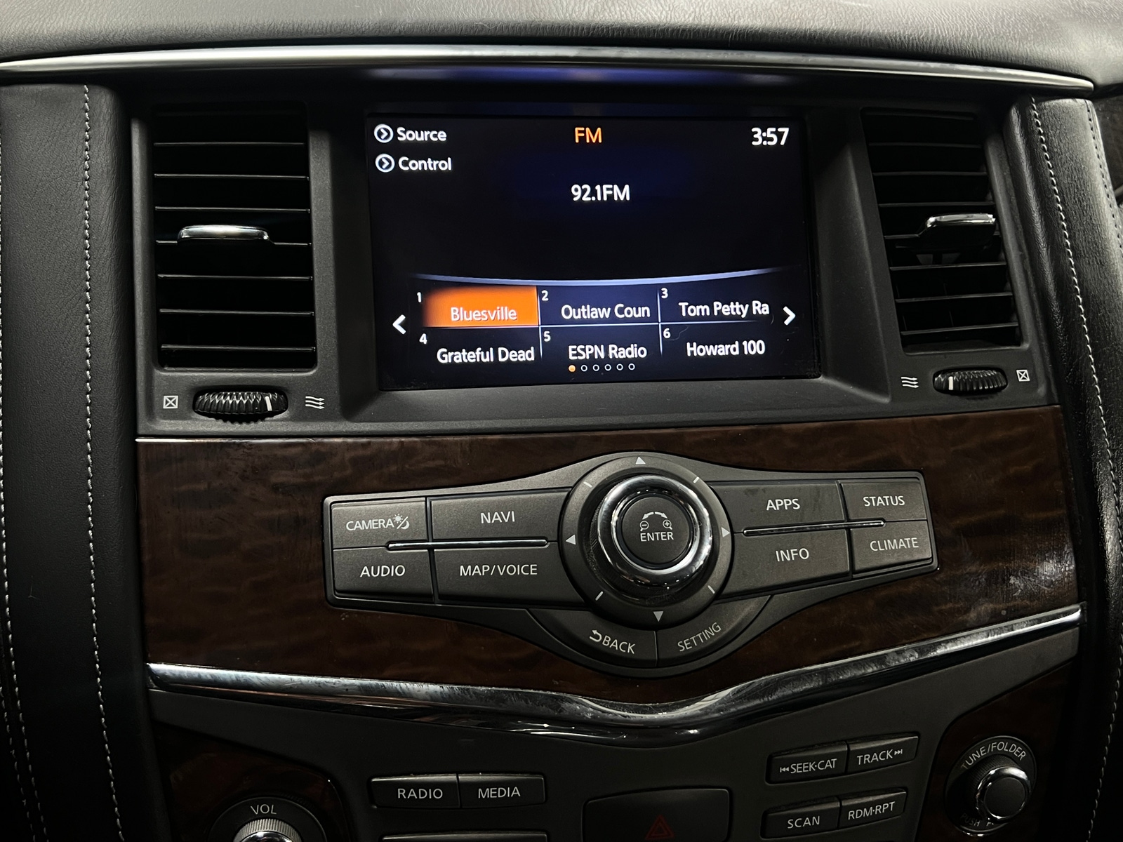 Thumbnail: 2019 Nissan Armada - 3