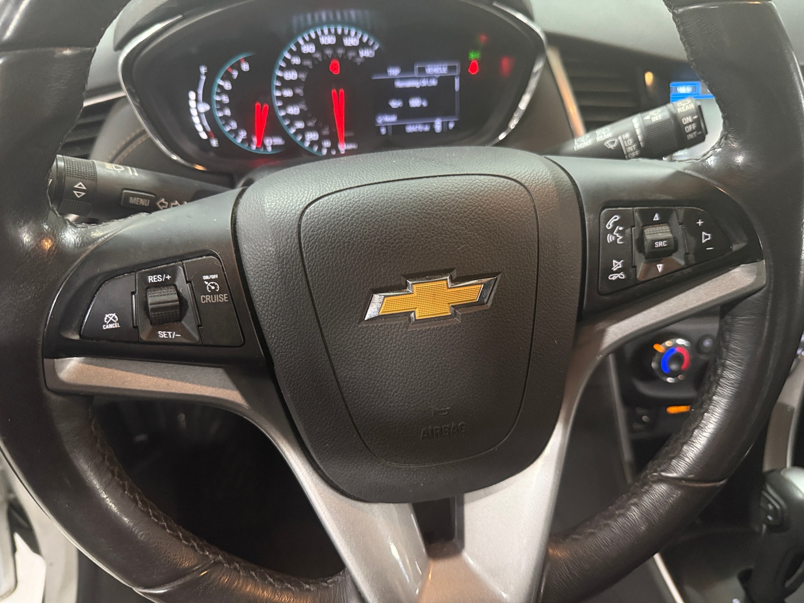 Thumbnail: 2019 Chevrolet Trax - 5