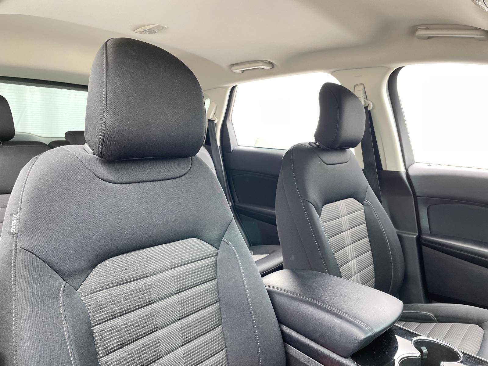 Thumbnail: 2017 Ford Edge - 2