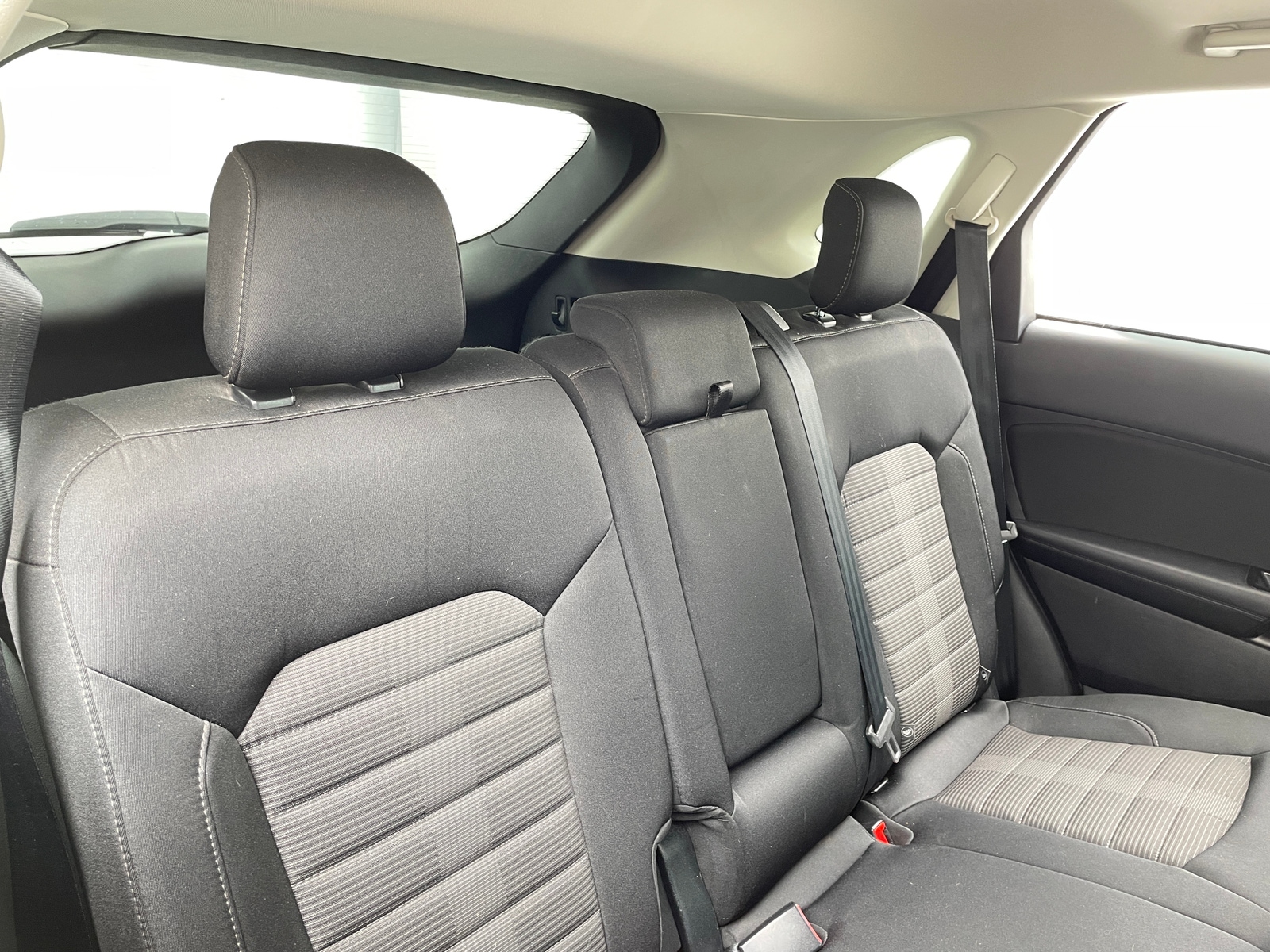 Thumbnail: 2017 Ford Edge - 6