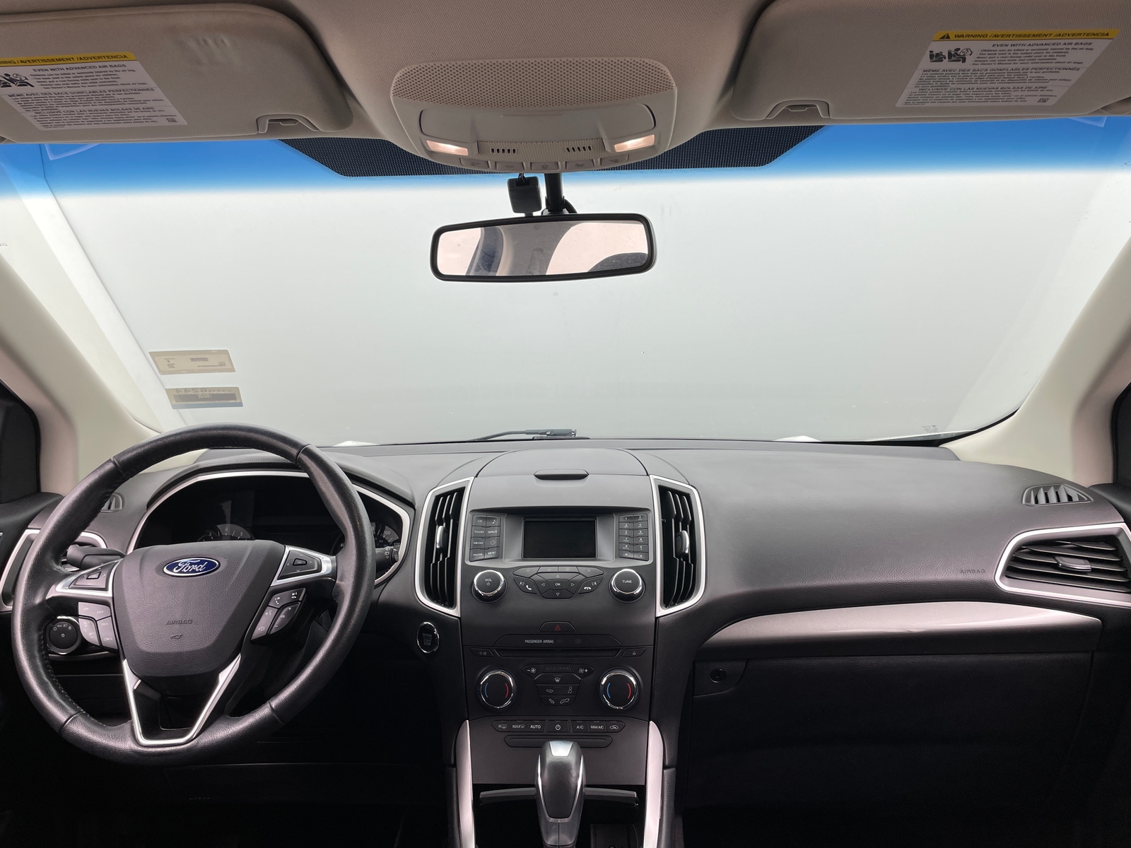Thumbnail: 2017 Ford Edge - 3
