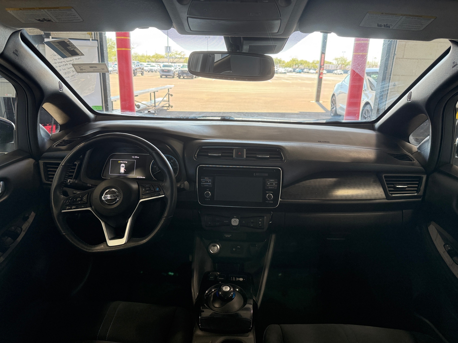 Thumbnail: 2019 Nissan Leaf - 3