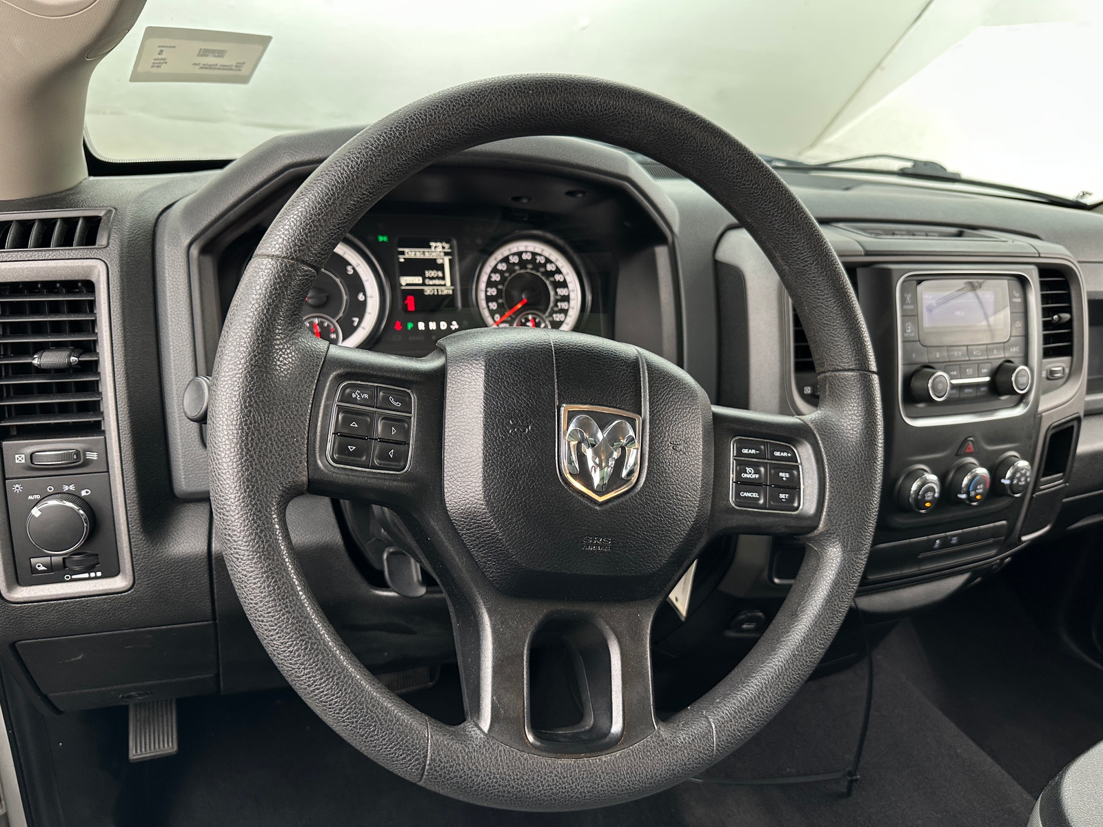 Thumbnail: 2019 RAM 1500 Classic - 5