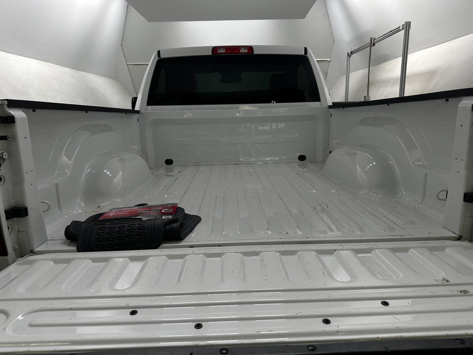 Thumbnail: 2019 RAM 1500 Classic - 6