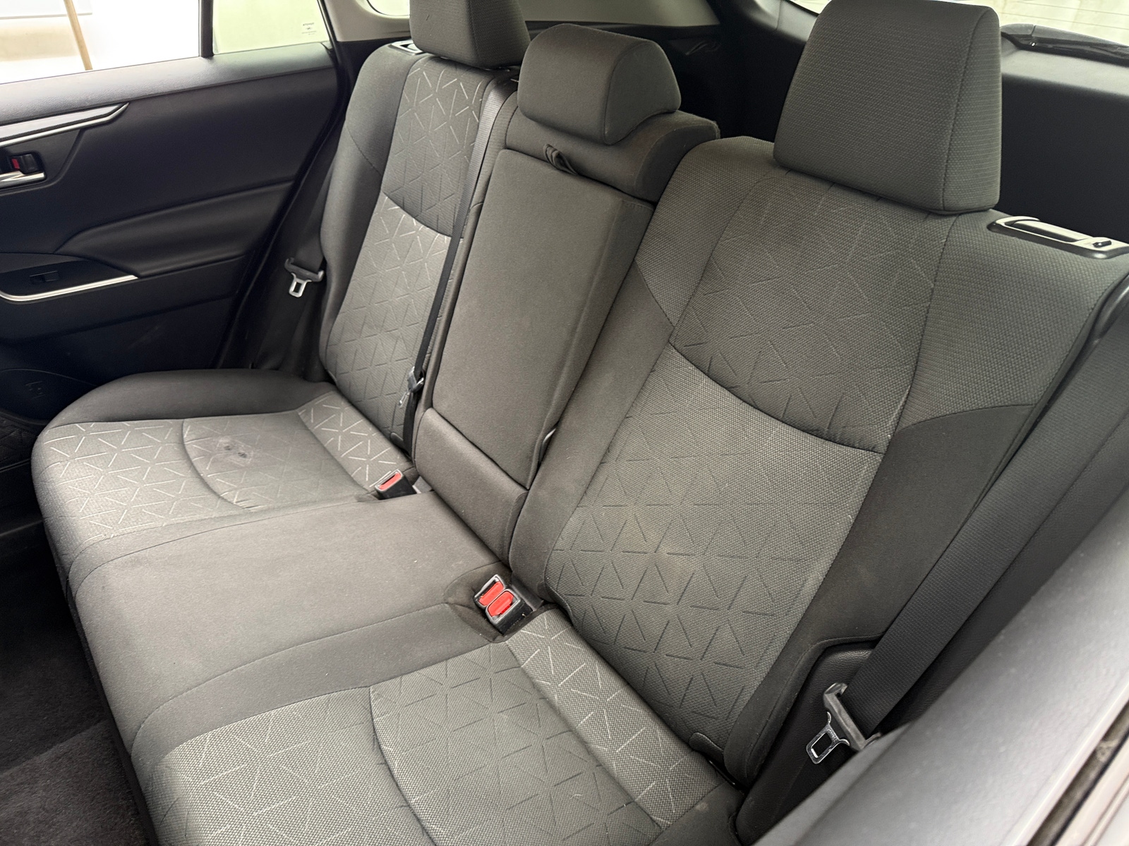 Thumbnail: 2021 Toyota RAV4 - 6