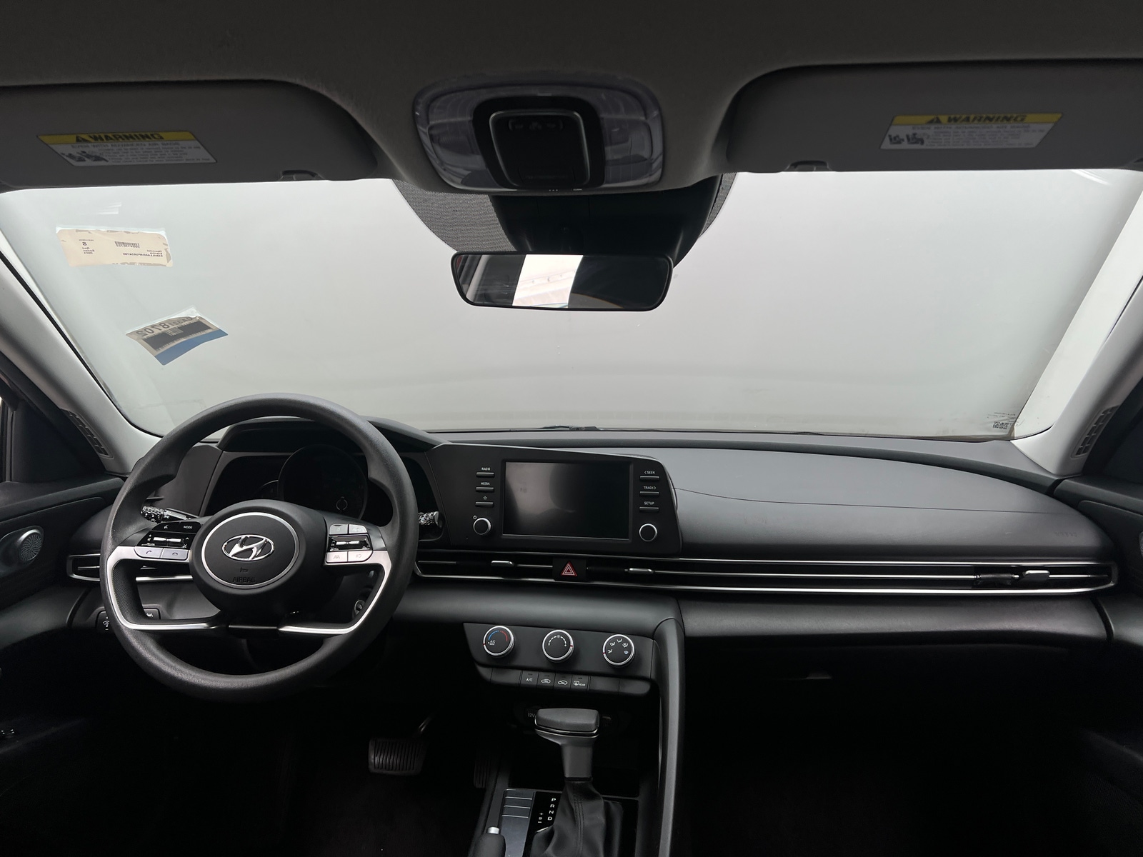 Thumbnail: 2023 Hyundai Elantra - 3