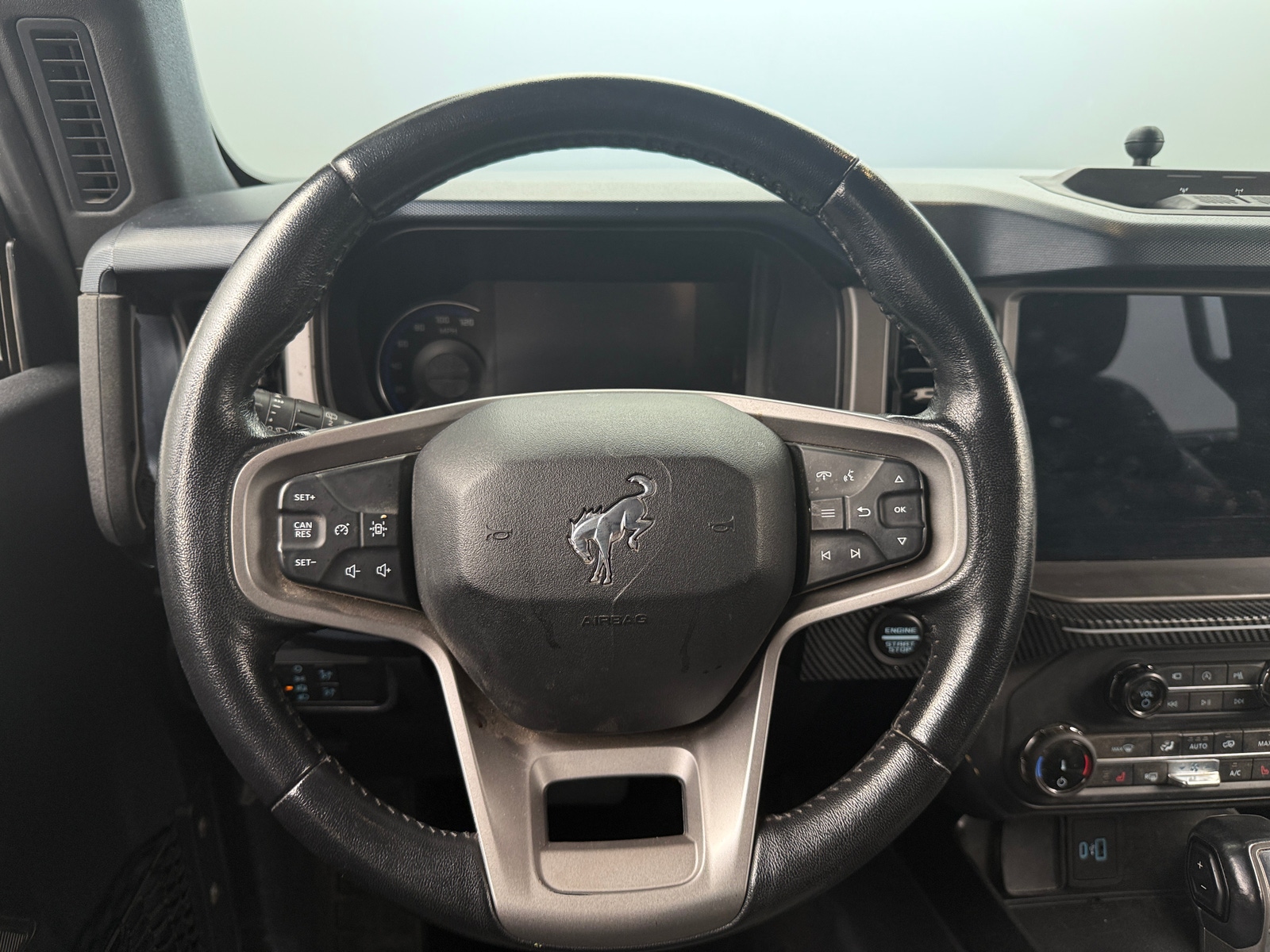 Thumbnail: 2022 Ford Bronco - 5