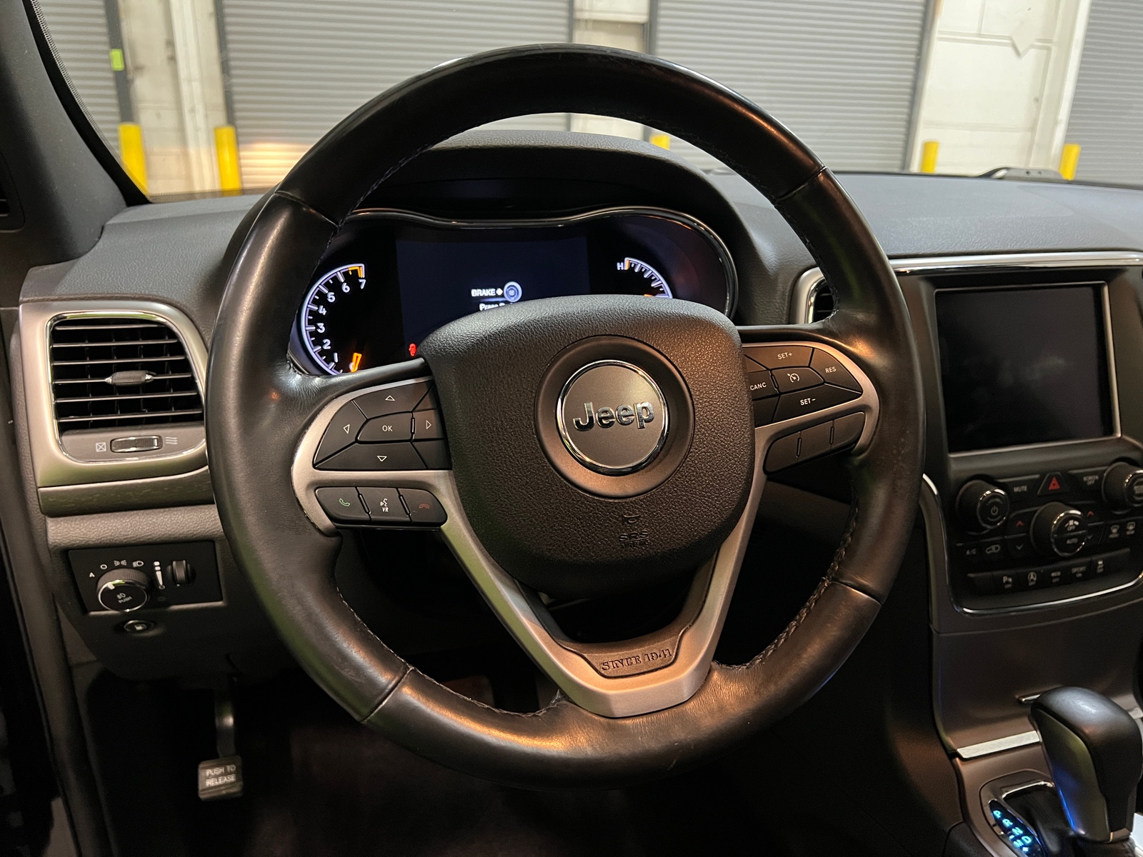 Thumbnail: 2018 Jeep Grand Cherokee - 4