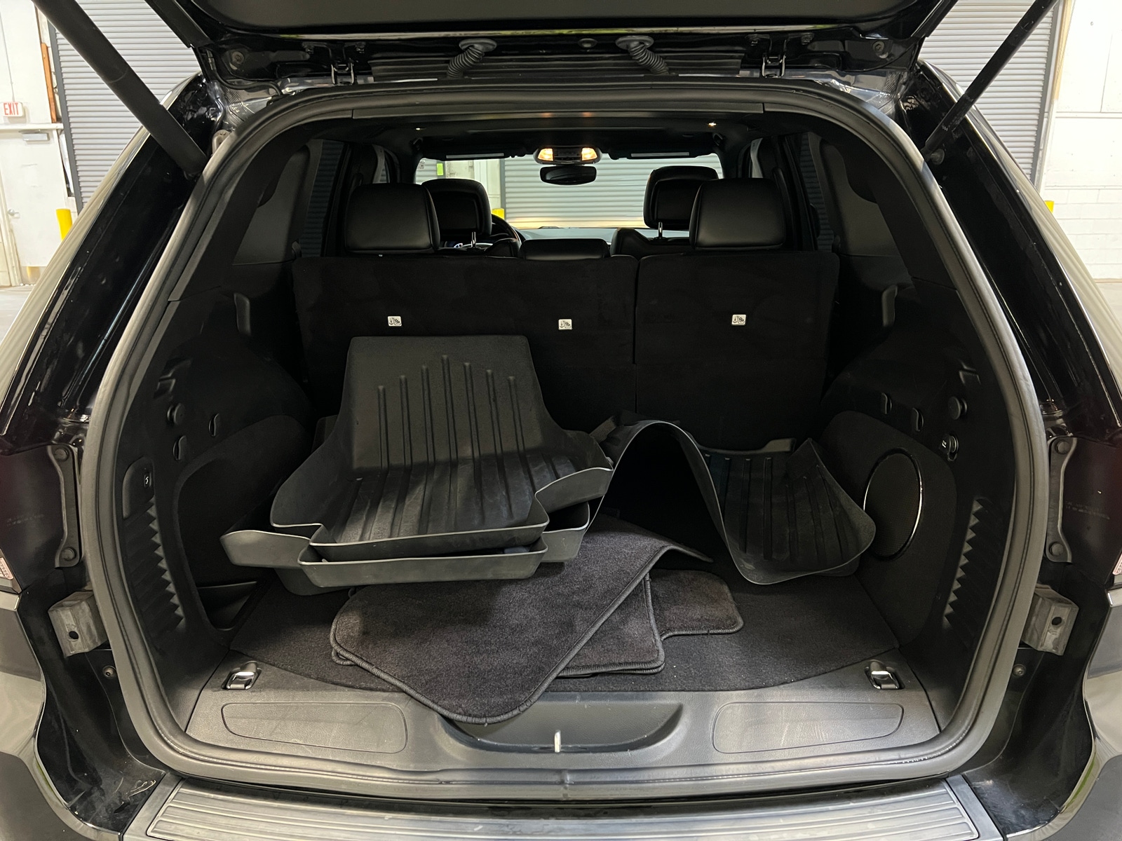 Thumbnail: 2018 Jeep Grand Cherokee - 6