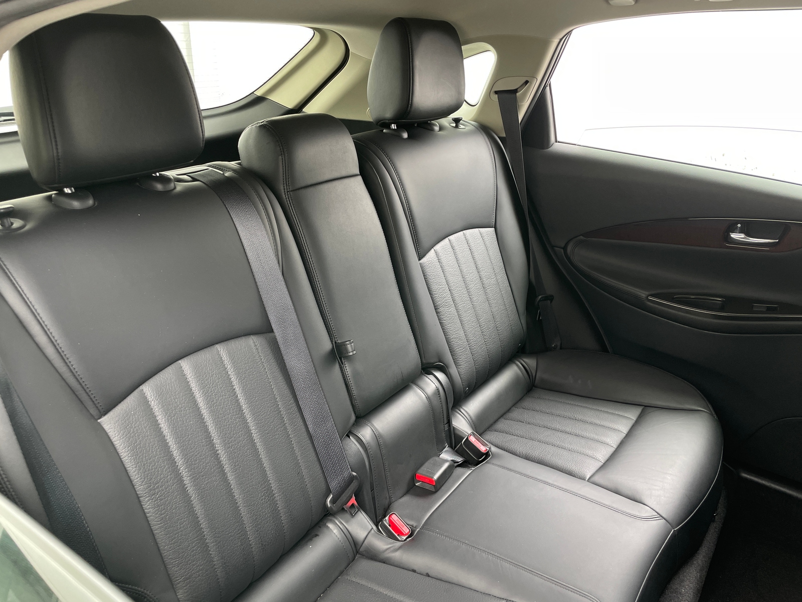 Thumbnail: 2017 INFINITI QX50 - 5