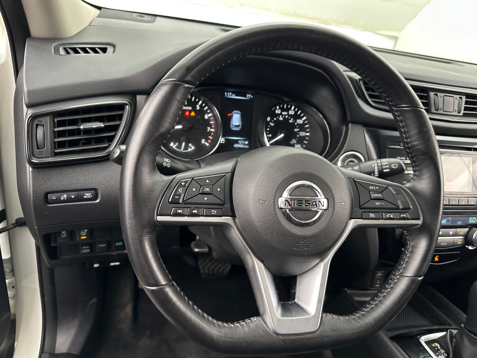 Thumbnail: 2017 Nissan Rogue - 5