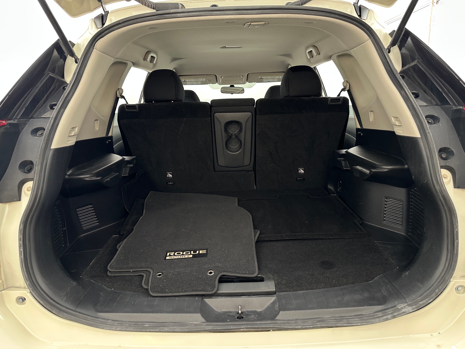Thumbnail: 2017 Nissan Rogue - 7