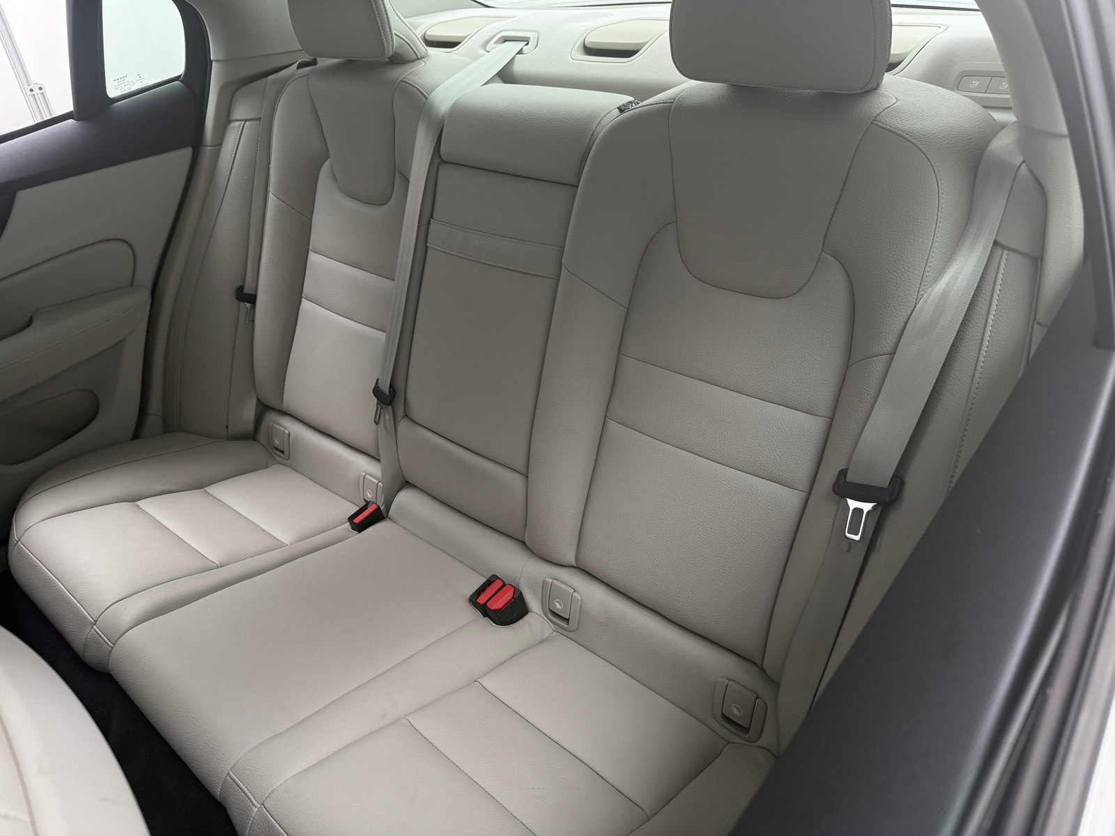 Thumbnail: 2019 Volvo S60 - 5