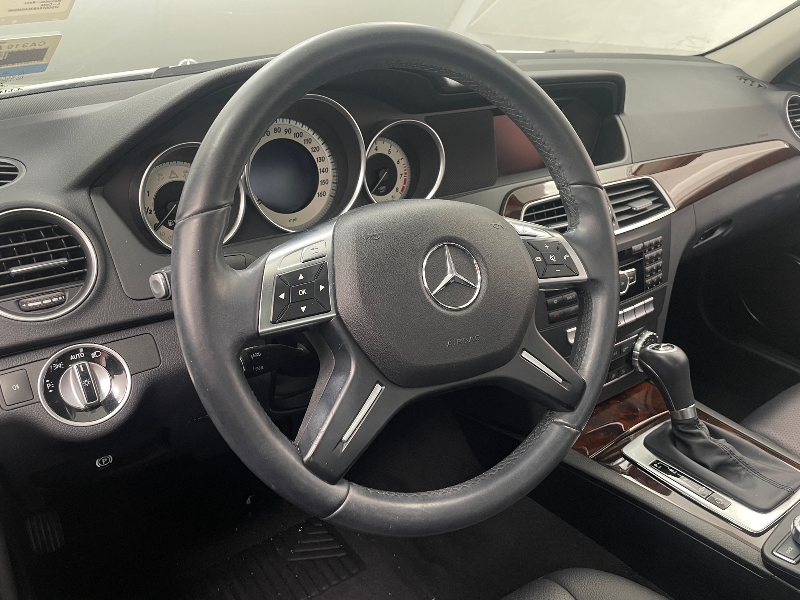 Thumbnail: 2014 Mercedes-Benz C-Class - 4