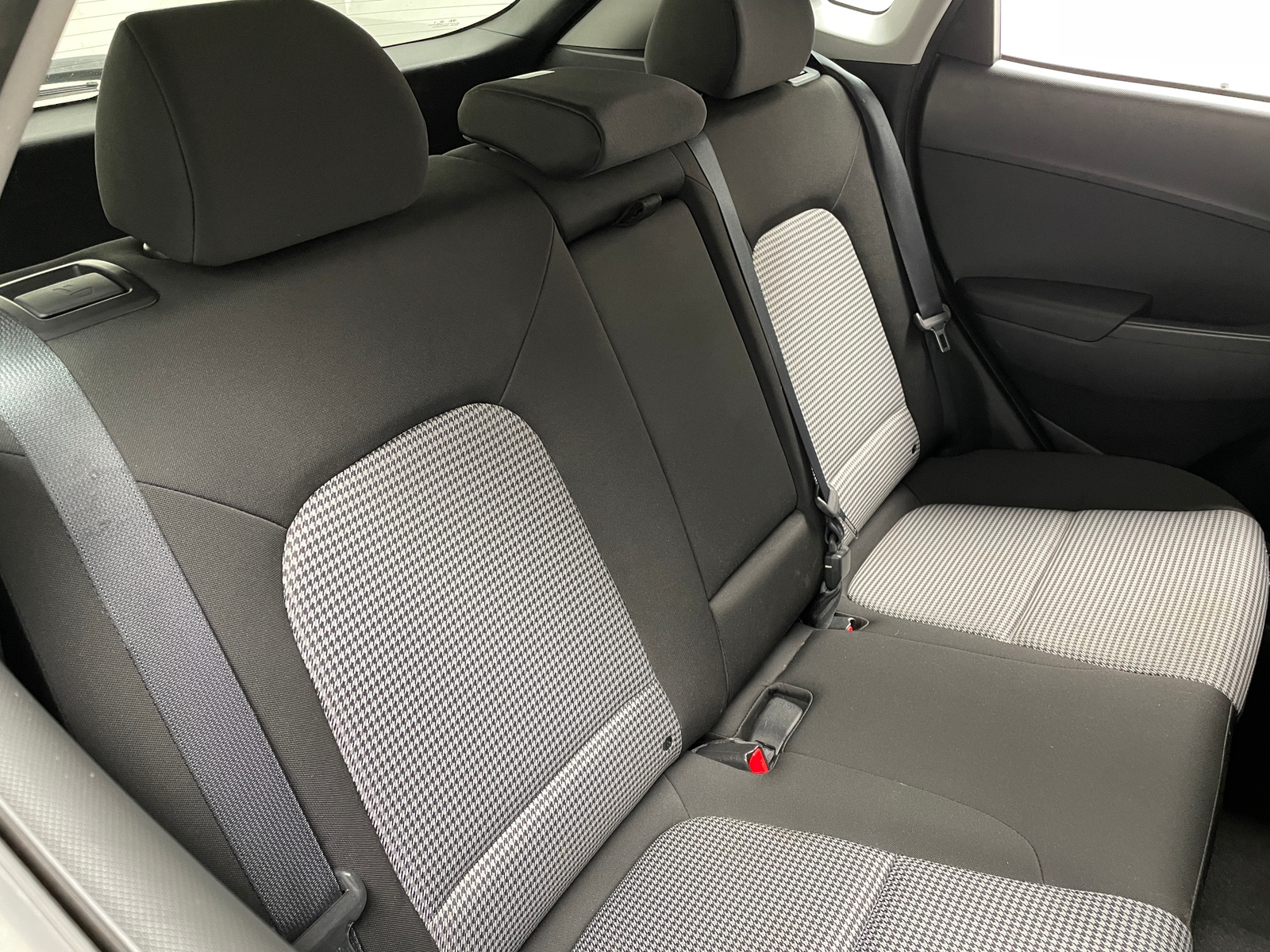 Thumbnail: 2019 Hyundai Kona - 6