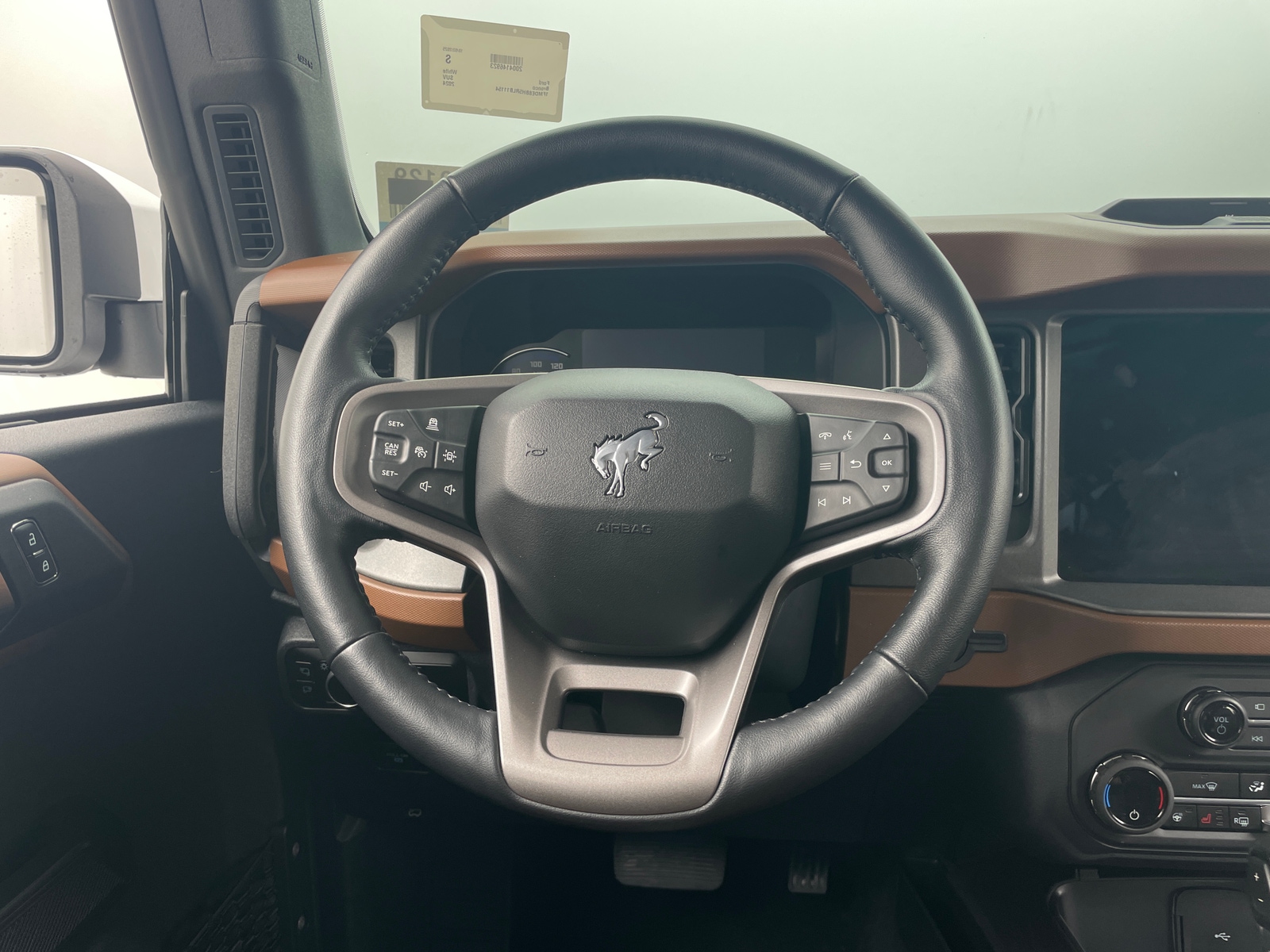 Thumbnail: 2024 Ford Bronco - 4