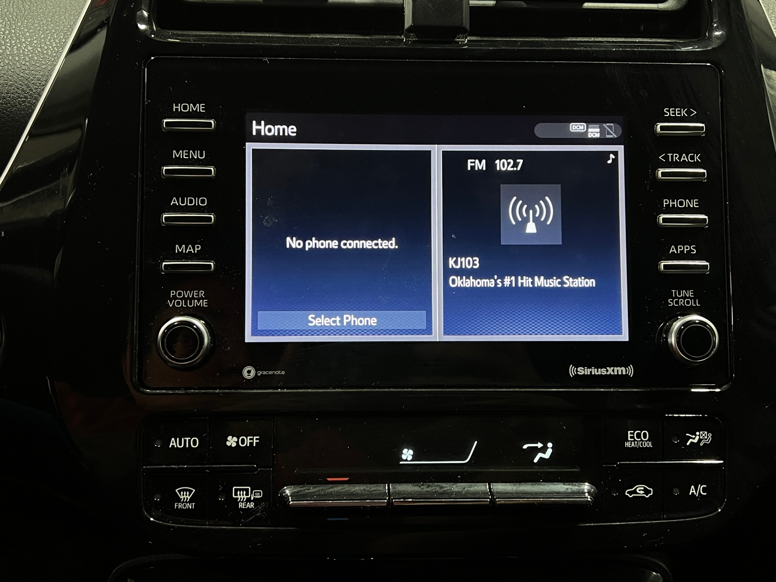 Thumbnail: 2021 Toyota Prius - 4