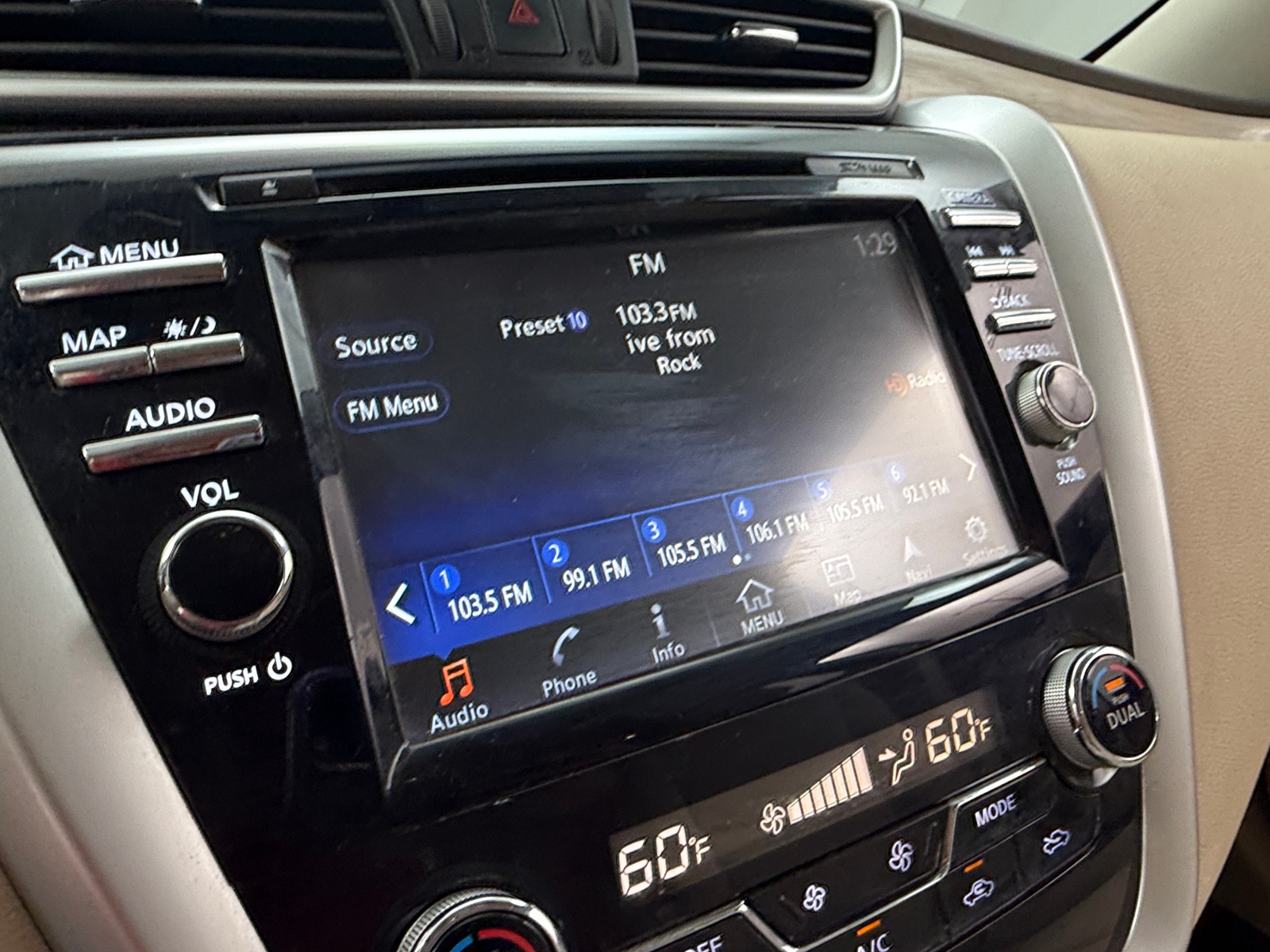 Thumbnail: 2016 Nissan Murano - 4