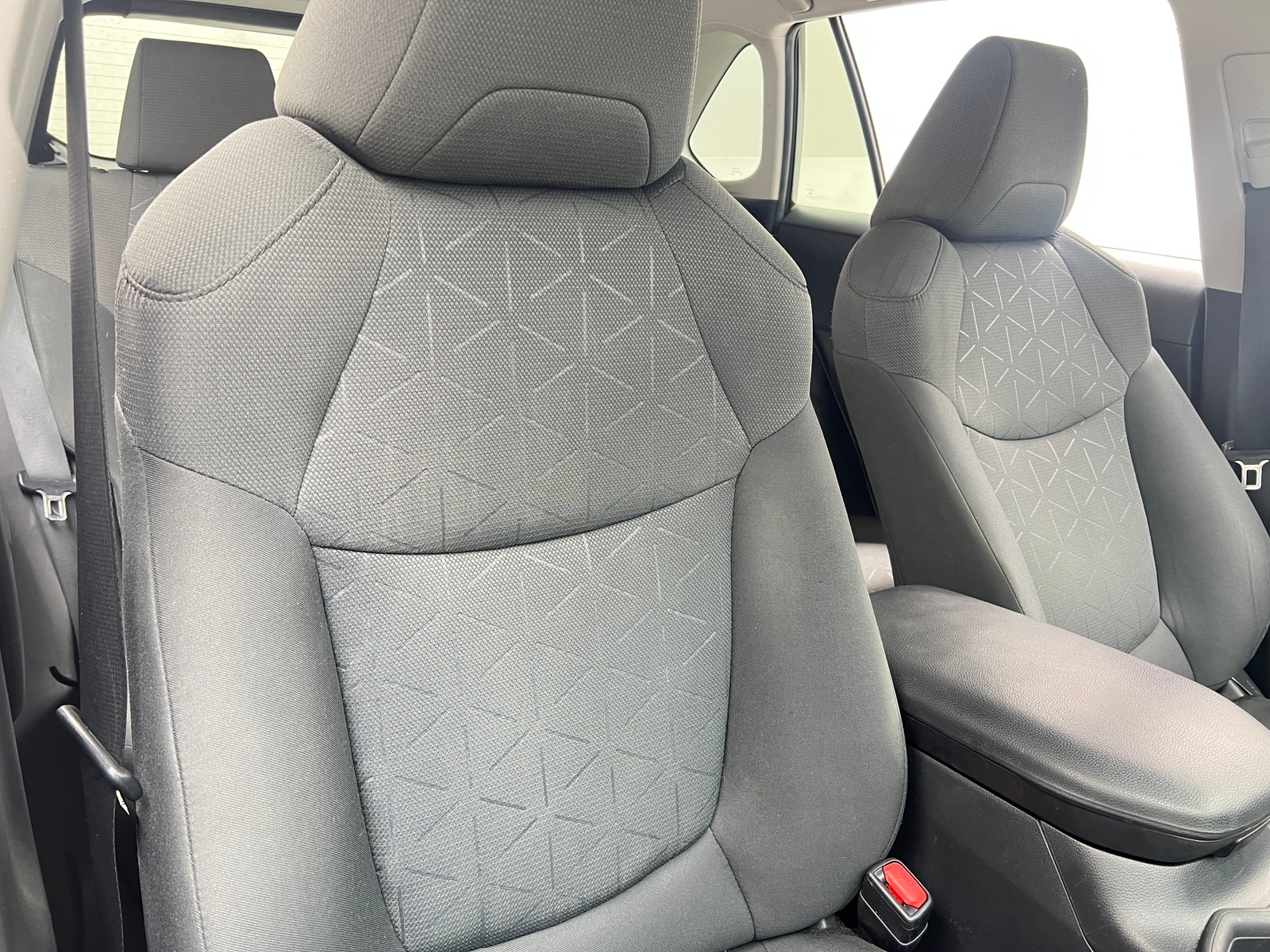 Thumbnail: 2021 Toyota RAV4 - 2