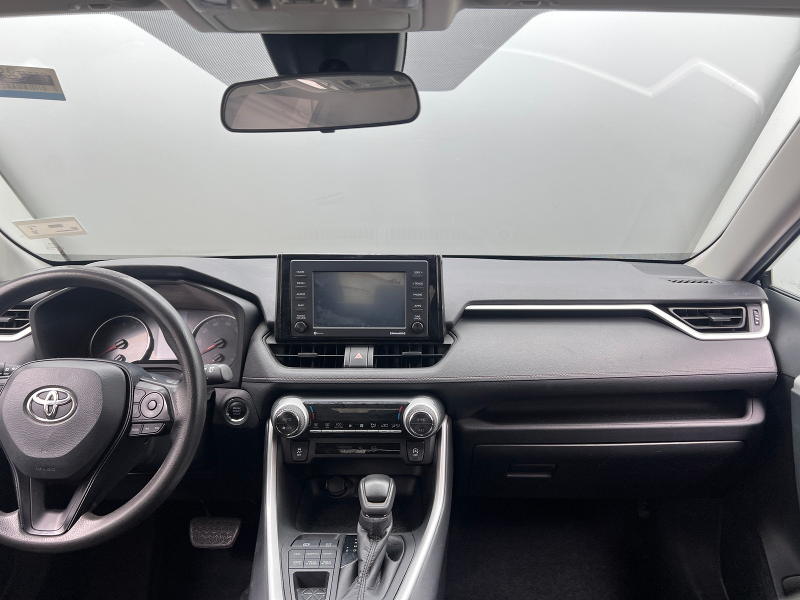 Thumbnail: 2021 Toyota RAV4 - 3