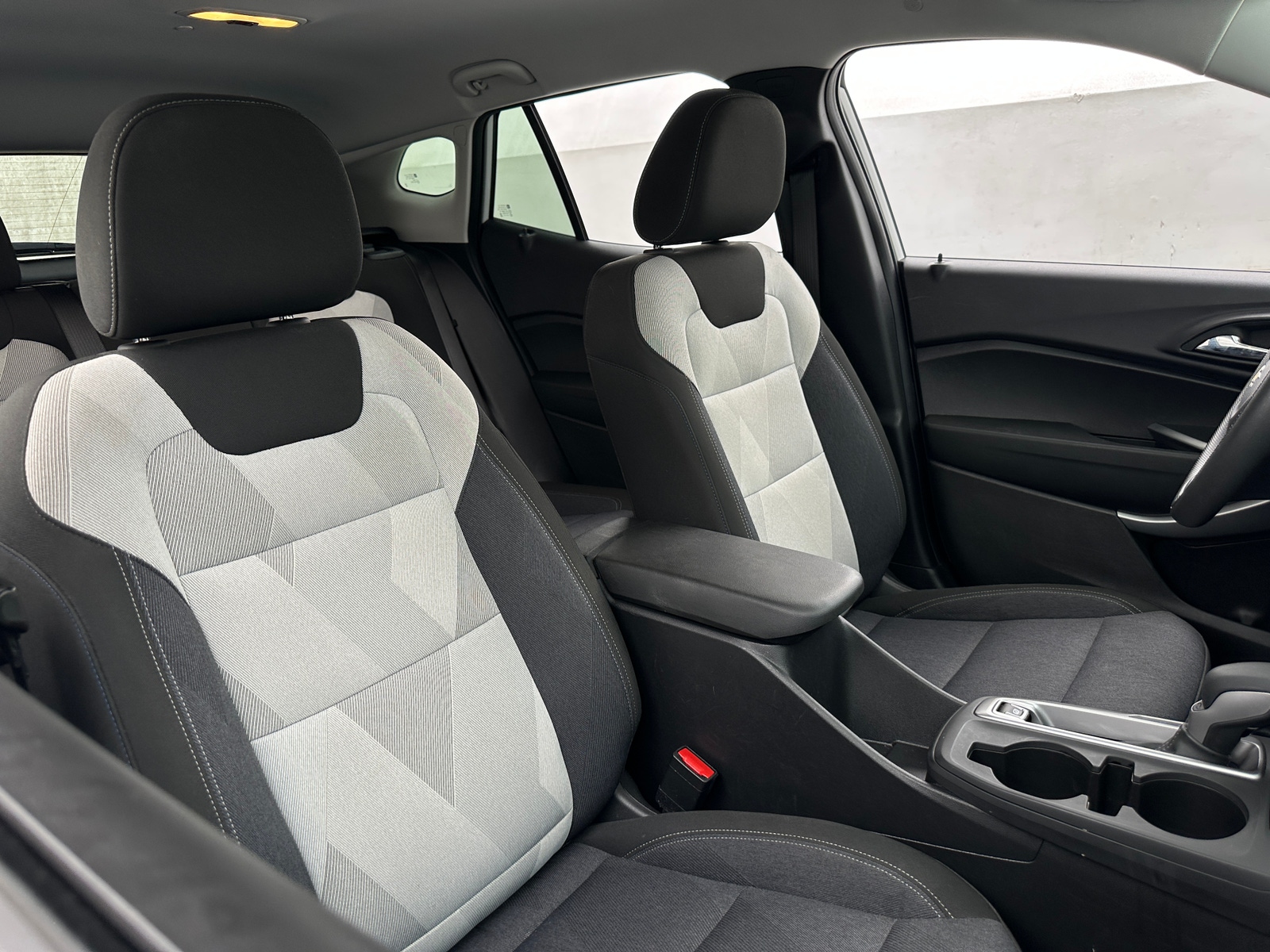 Thumbnail: 2024 Chevrolet Trax - 2