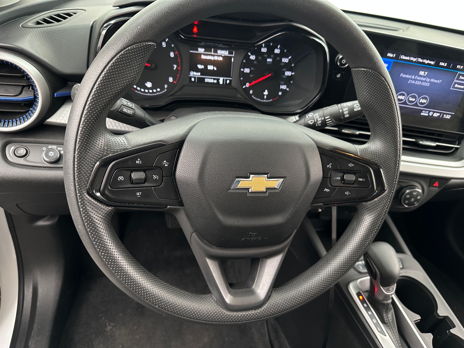 Thumbnail: 2024 Chevrolet Trax - 5