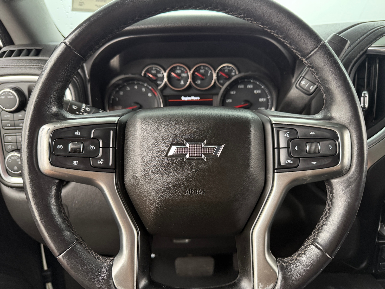Thumbnail: 2021 Chevrolet Silverado 1500 - 5