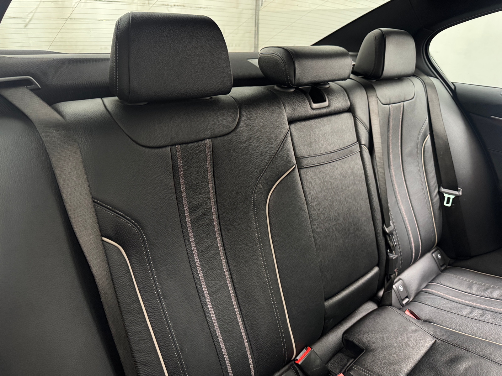 Thumbnail: 2018 BMW 5 Series - 5