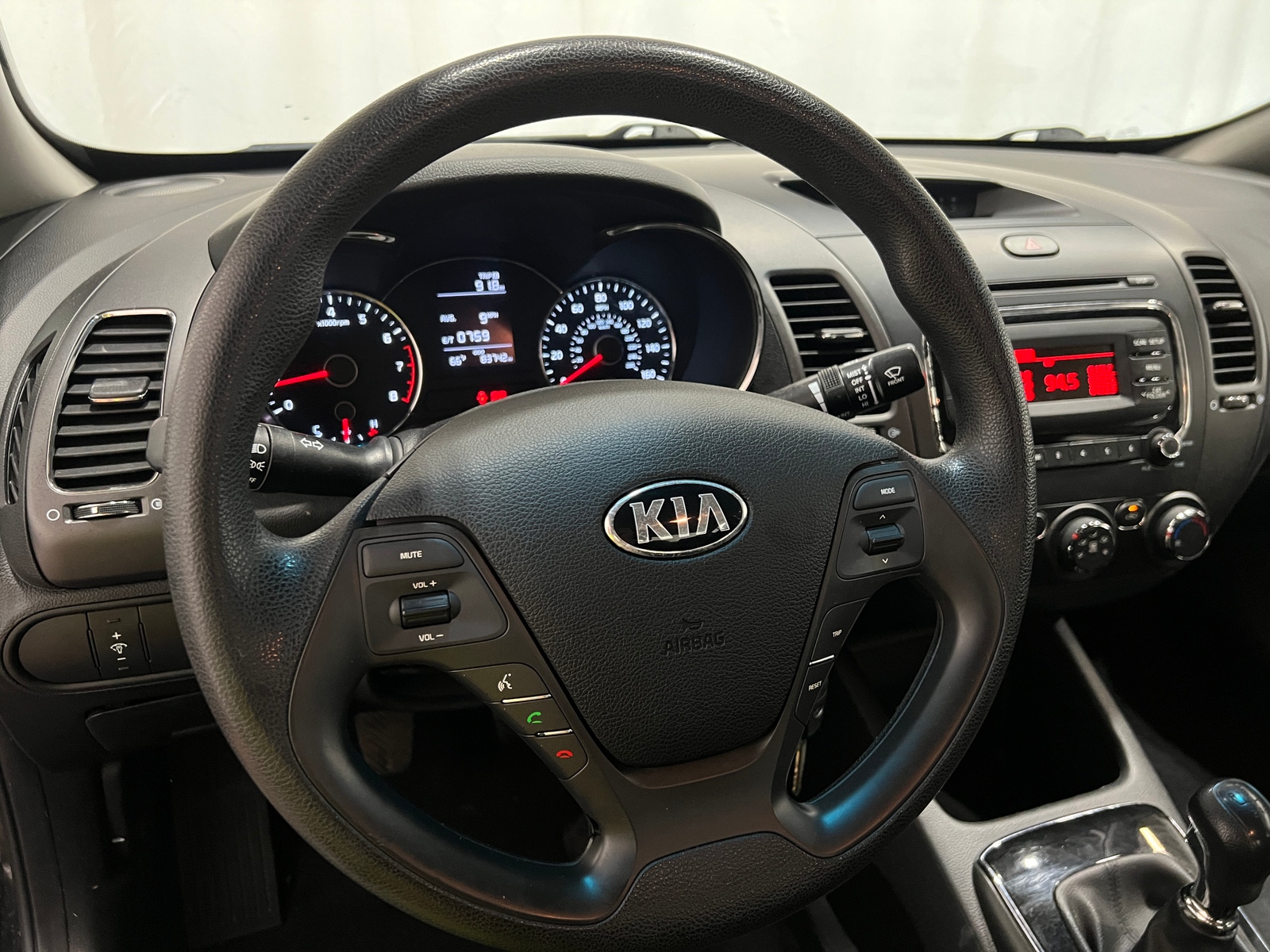 Thumbnail: 2018 Kia Forte - 5