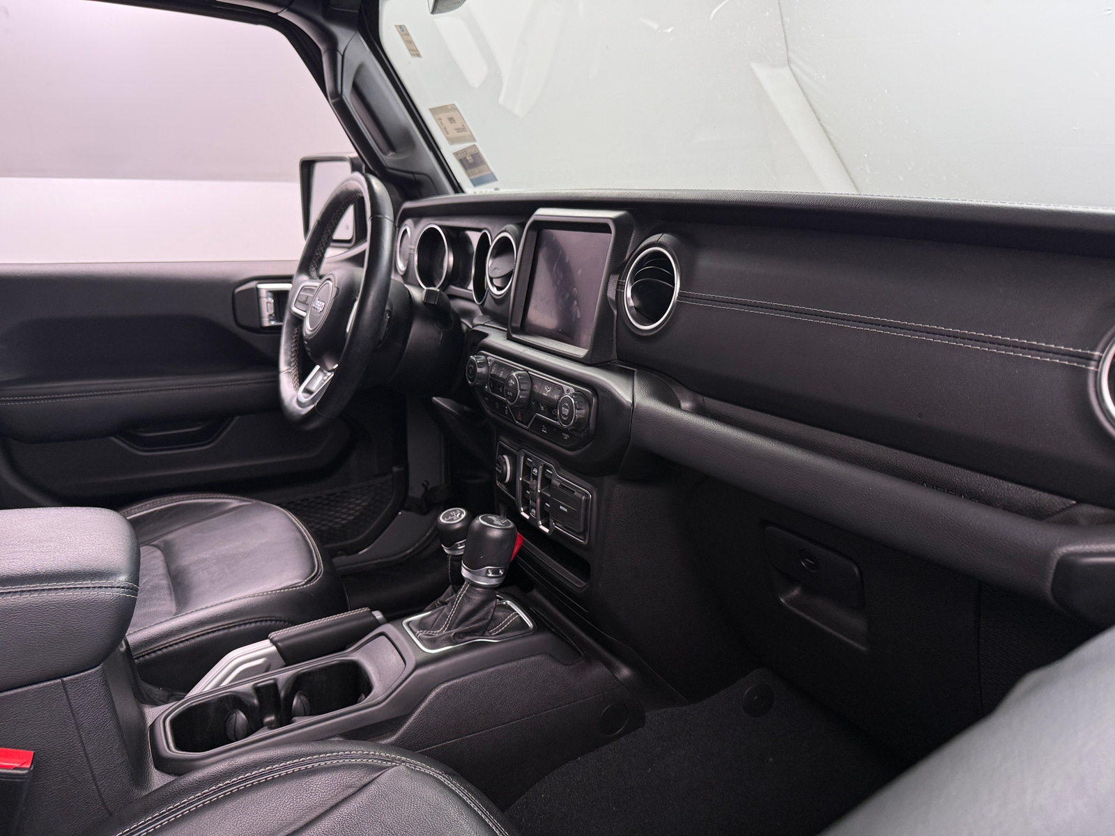 Thumbnail: 2022 Jeep Wrangler - 2