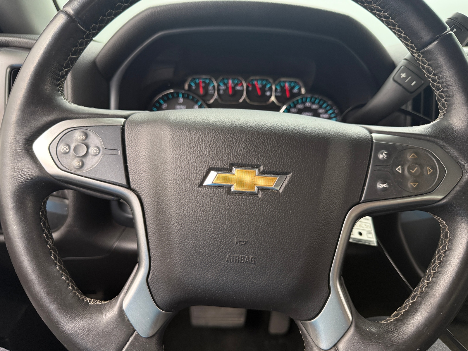 Thumbnail: 2017 Chevrolet Silverado 1500 - 5