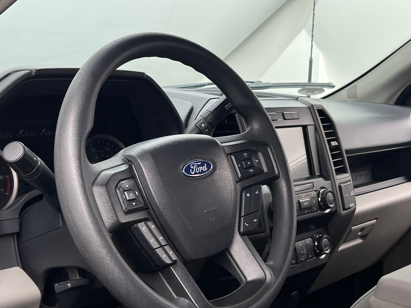 Thumbnail: 2022 Ford Econoline - 5