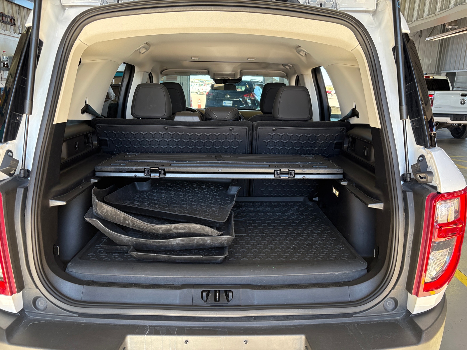 Thumbnail: 2023 Ford Bronco Sport - 7