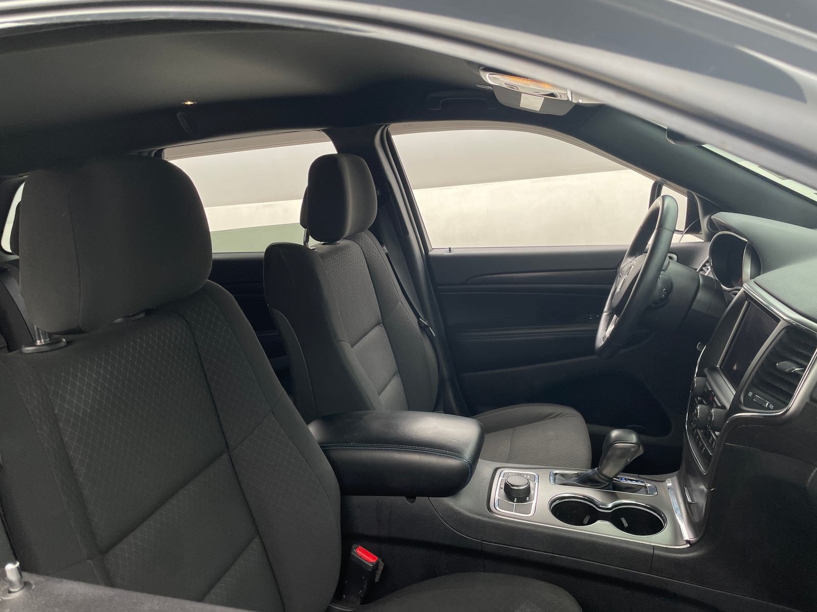 Thumbnail: 2018 Jeep Grand Cherokee - 2