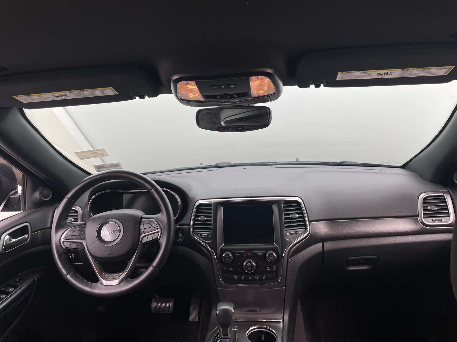 Thumbnail: 2018 Jeep Grand Cherokee - 3