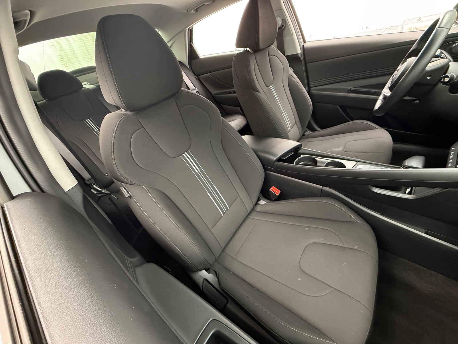 Thumbnail: 2024 Hyundai Elantra - 2