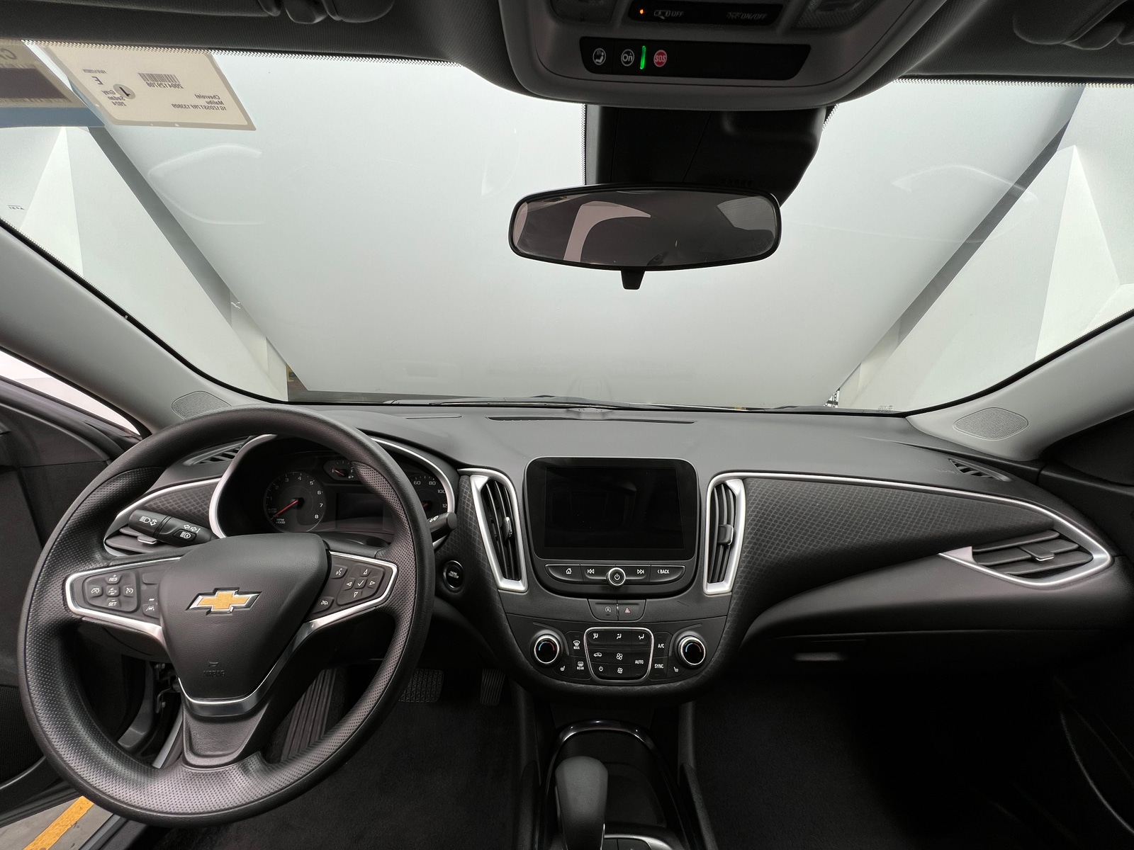 Thumbnail: 2024 Chevrolet Malibu - 3