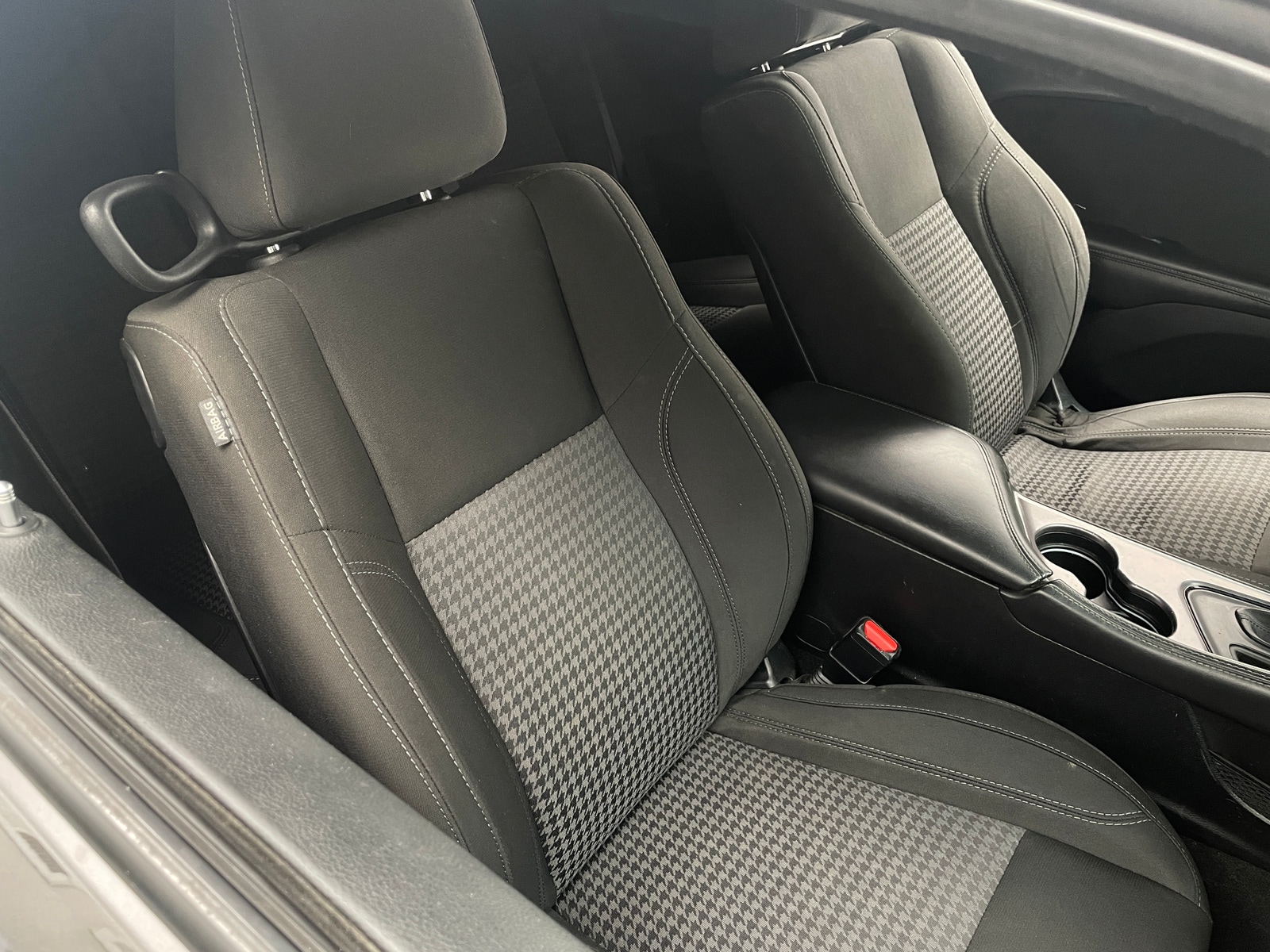 Thumbnail: 2019 Dodge Challenger - 2