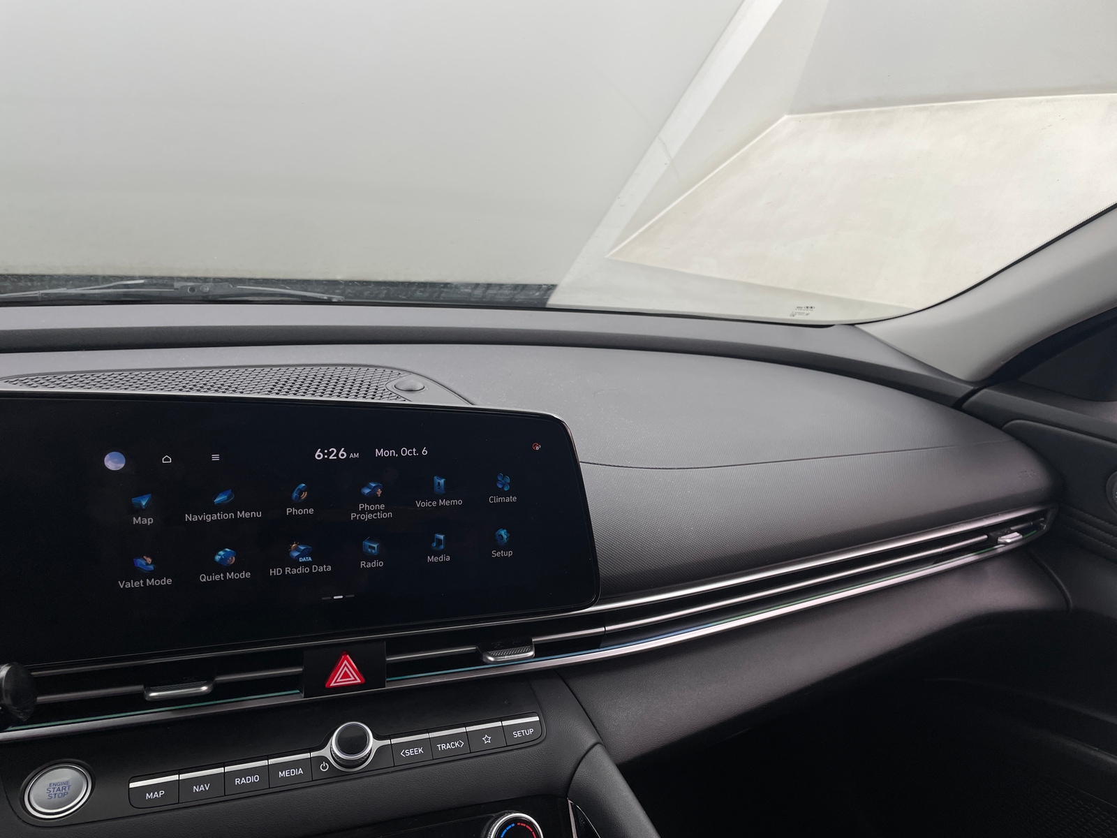Thumbnail: 2024 Hyundai Elantra - 3
