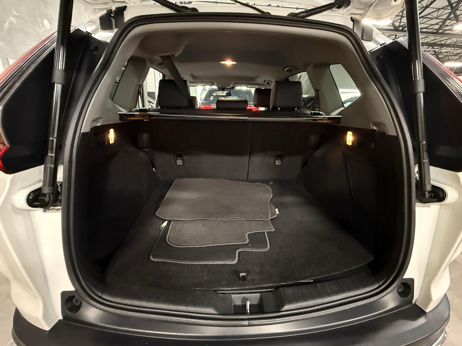Thumbnail: 2020 Honda CR-V - 6