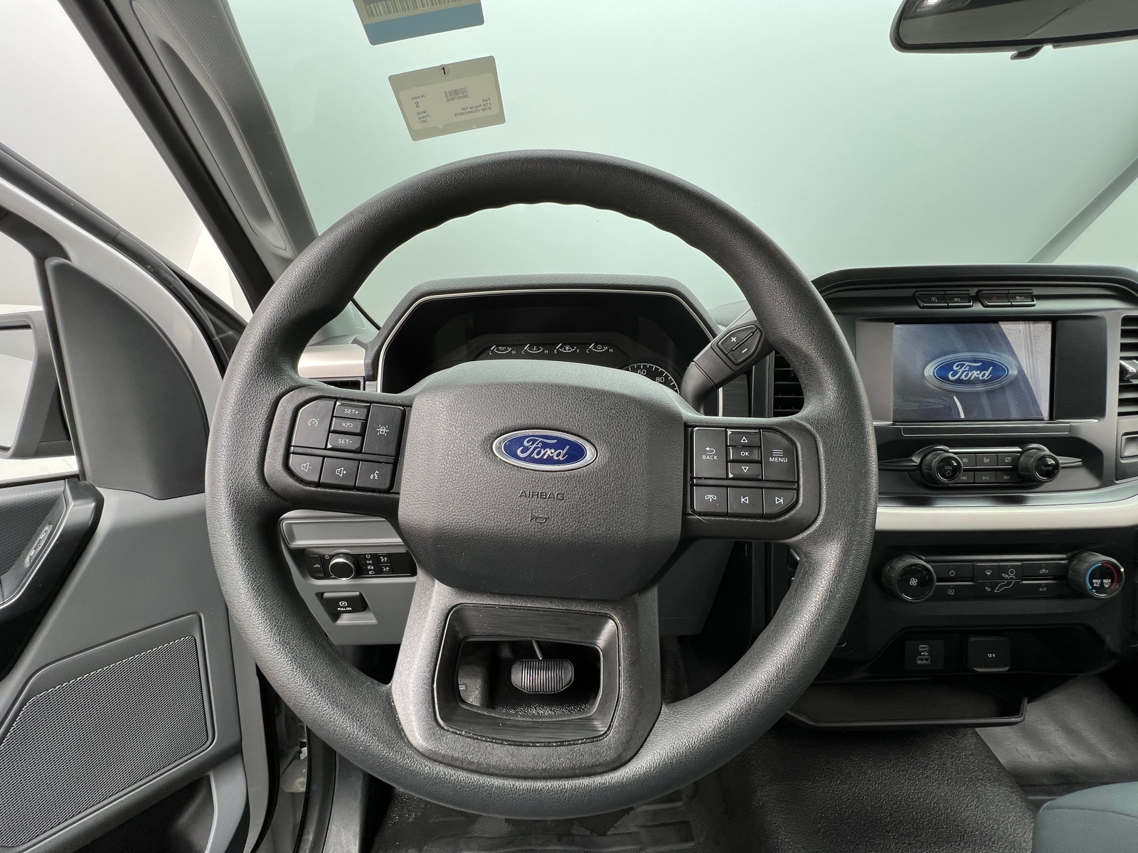 Thumbnail: 2021 Ford Econoline - 5