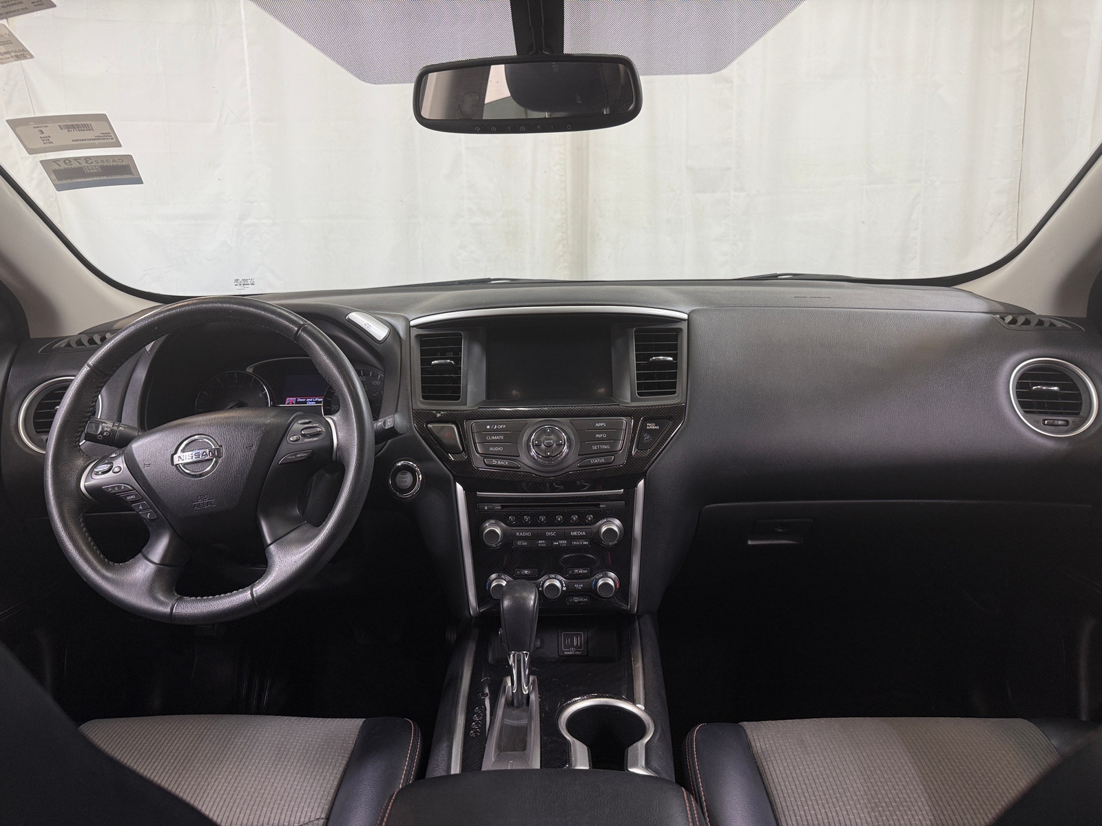 Thumbnail: 2019 Nissan Pathfinder - 3