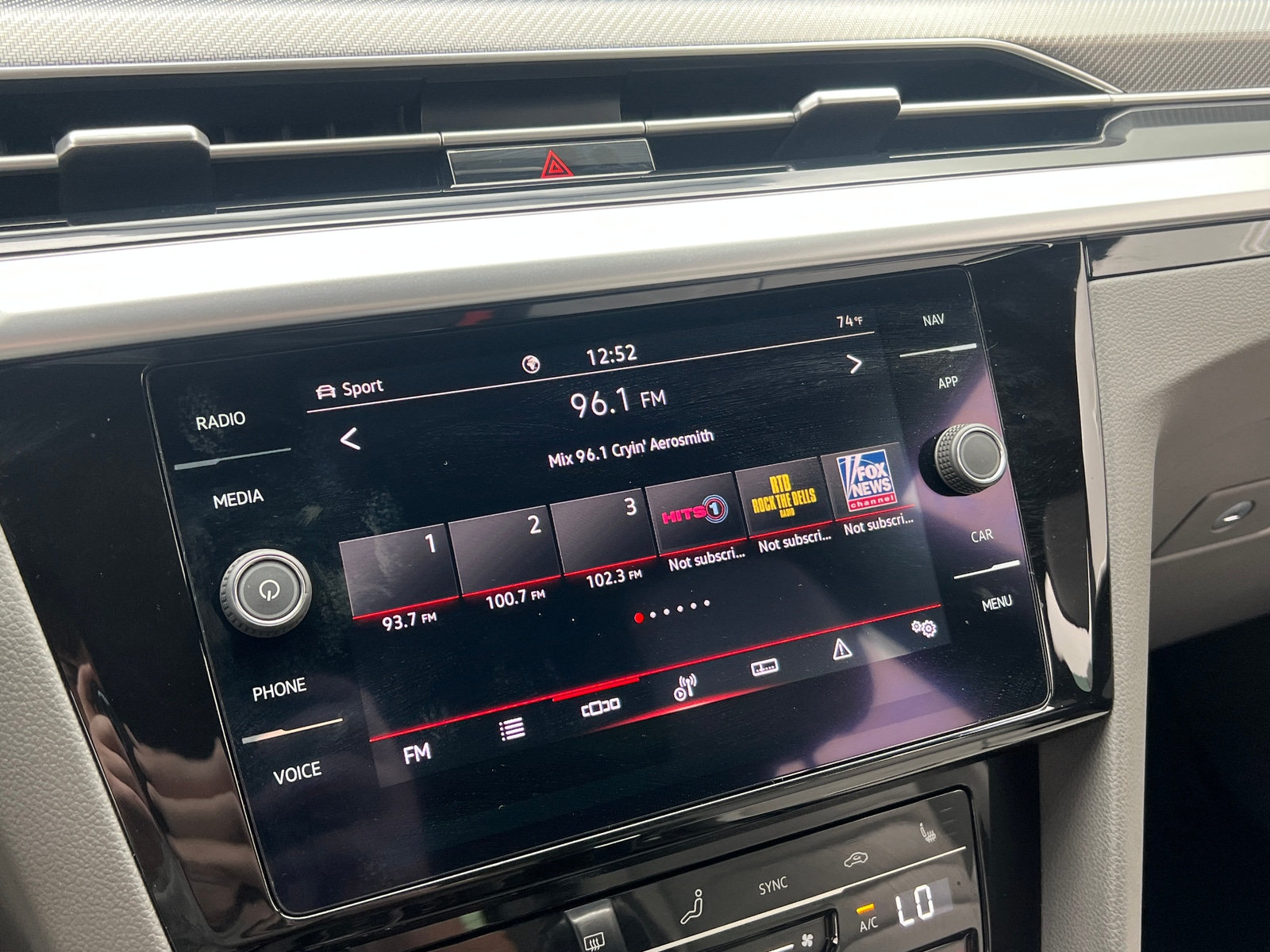 Thumbnail: 2022 Volkswagen Arteon - 3