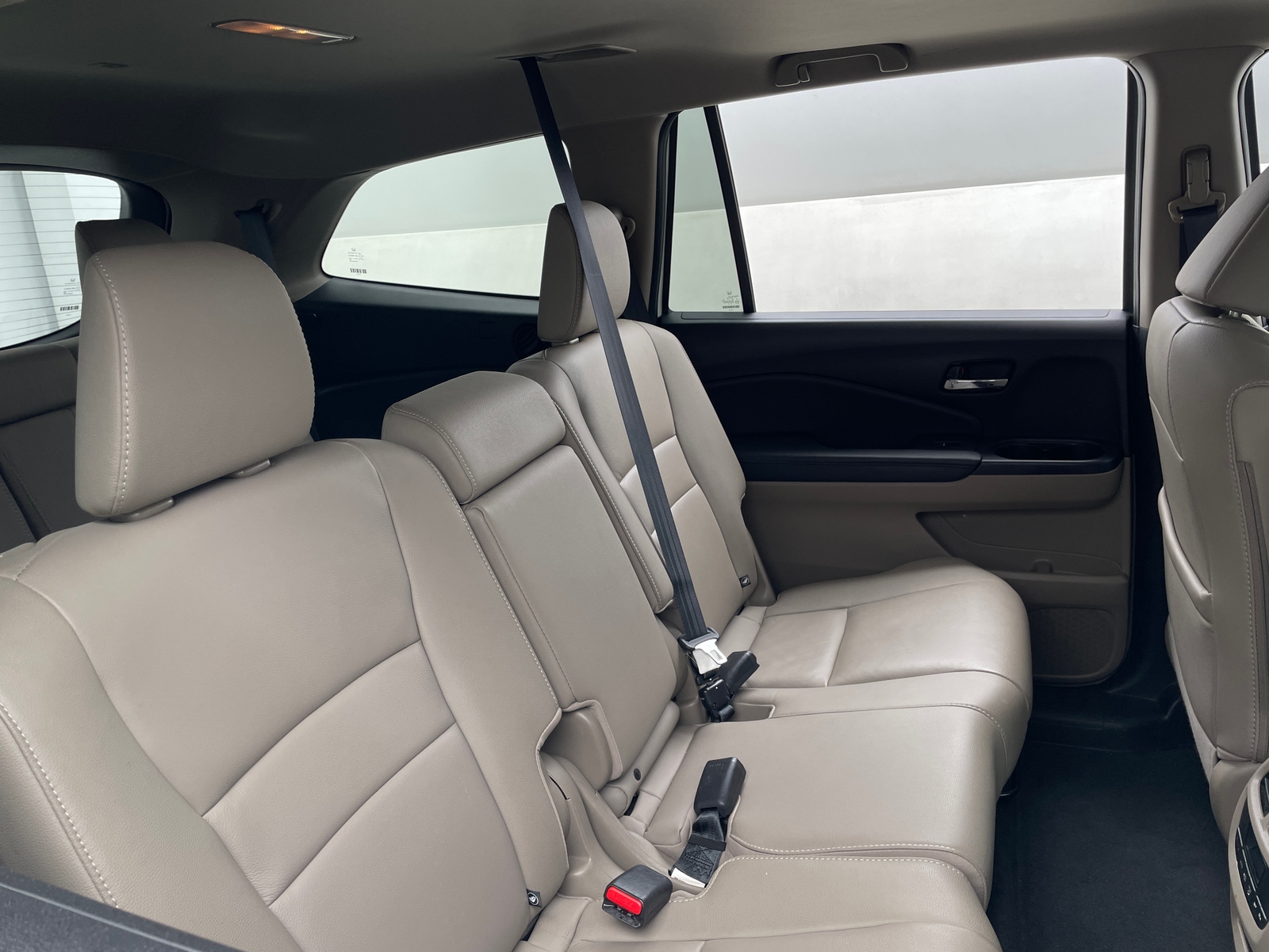 Thumbnail: 2018 Honda Pilot - 5