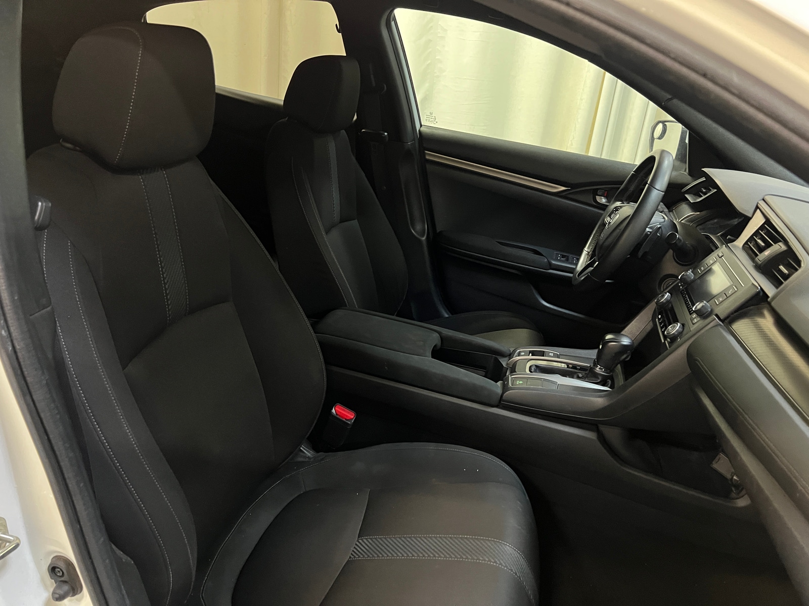 Thumbnail: 2019 Honda Civic - 2