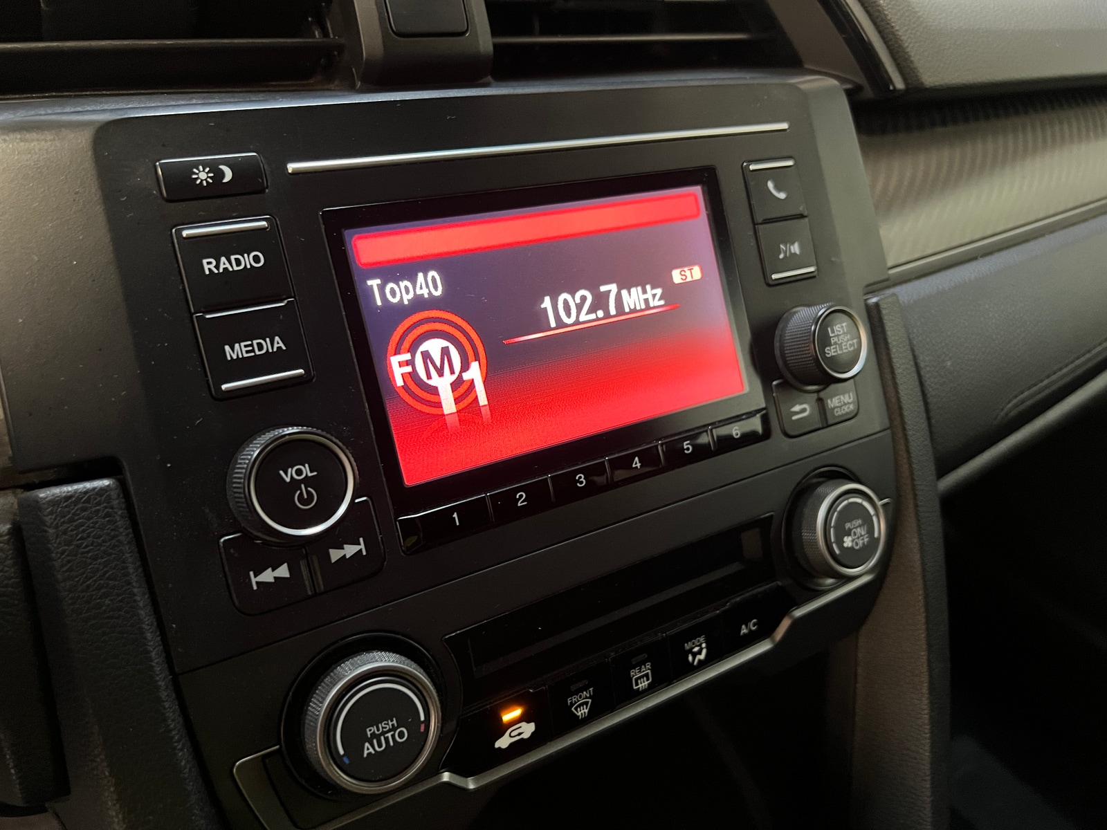 Thumbnail: 2019 Honda Civic - 4
