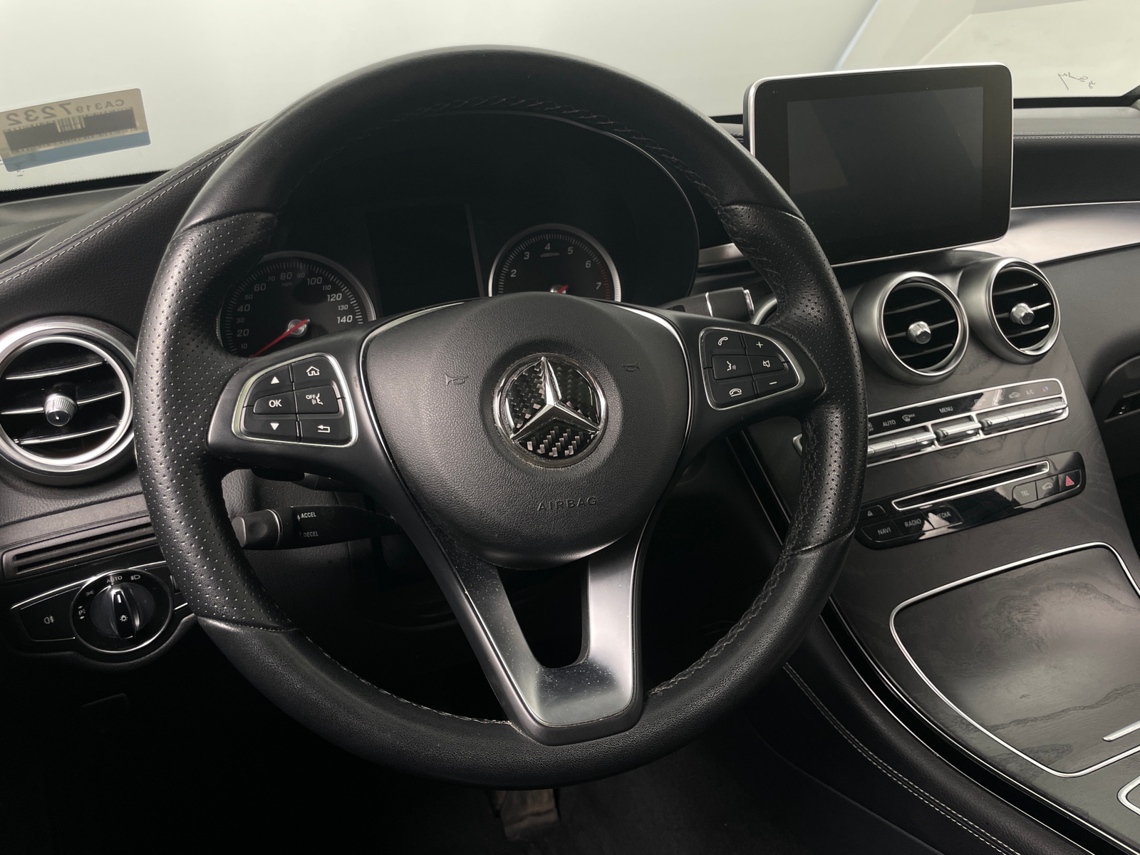 Thumbnail: 2017 Mercedes-Benz GLC - 4