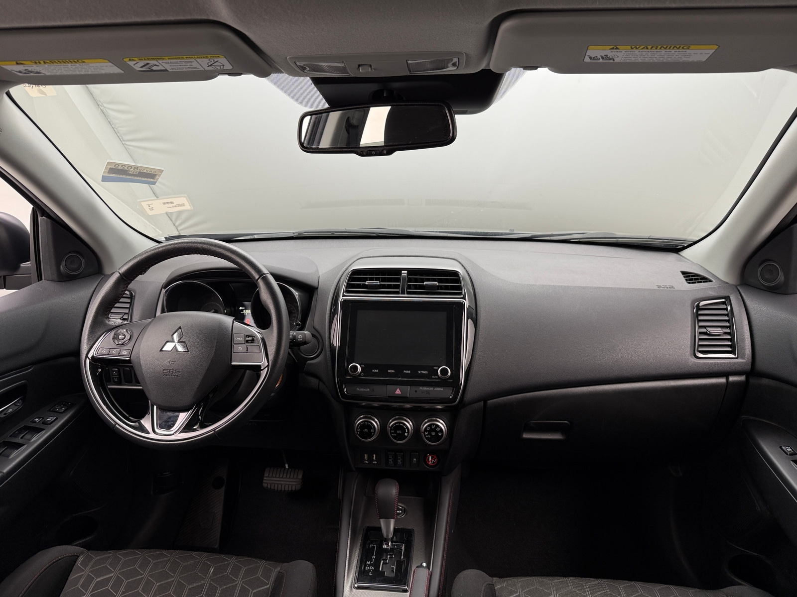 Thumbnail: 2024 Mitsubishi Outlander Sport - 3