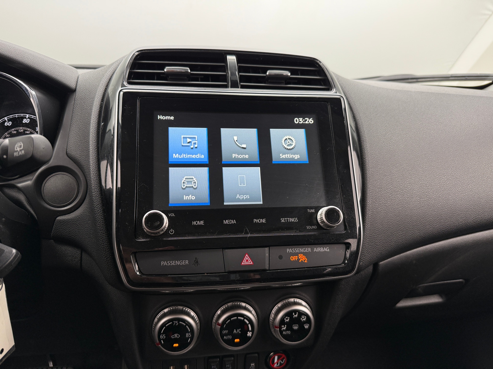 Thumbnail: 2024 Mitsubishi Outlander Sport - 4